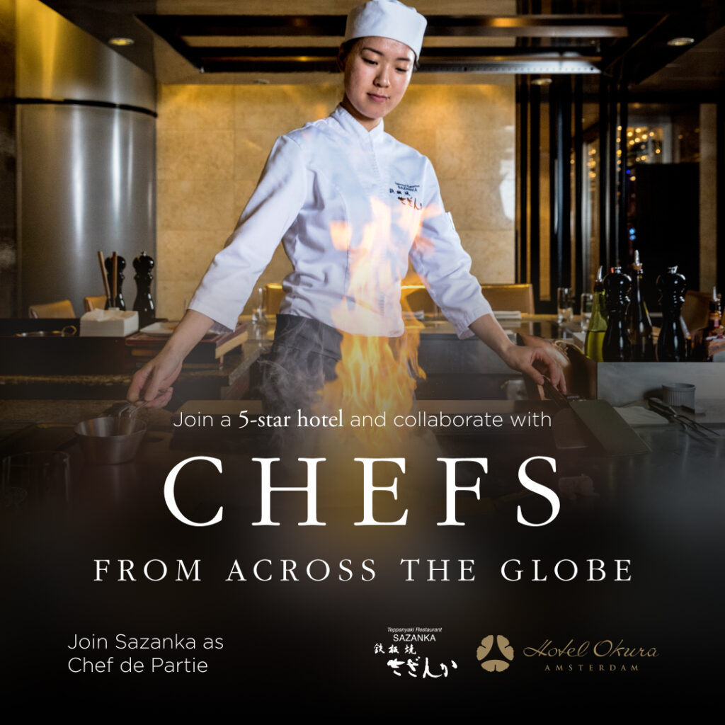 Chef van Sazanka aan het werk achter de teppanyaki-plaat